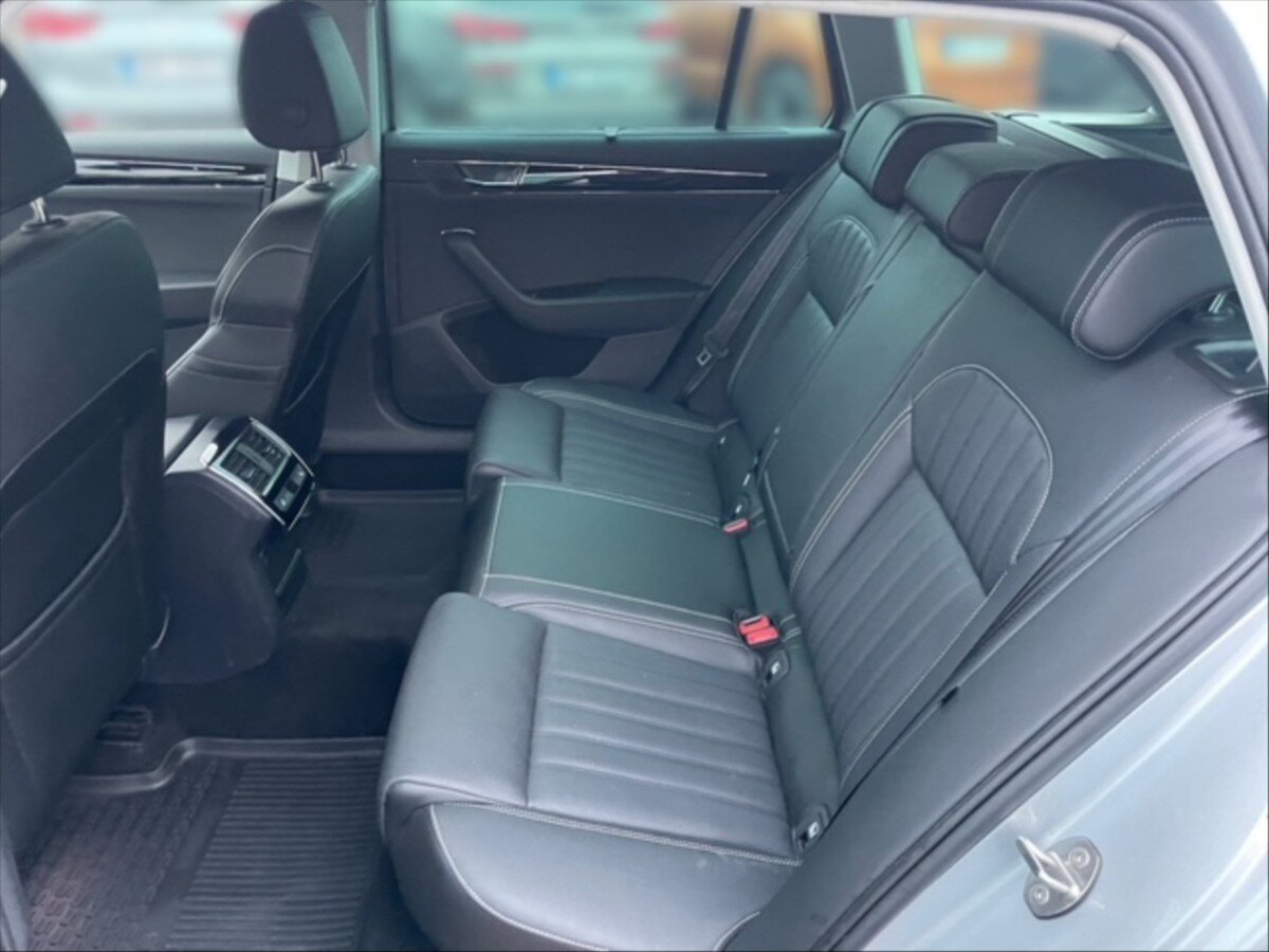 Škoda Superb Kombi 2,0 l 147 kw