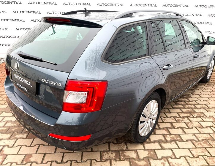 Škoda Octavia 9