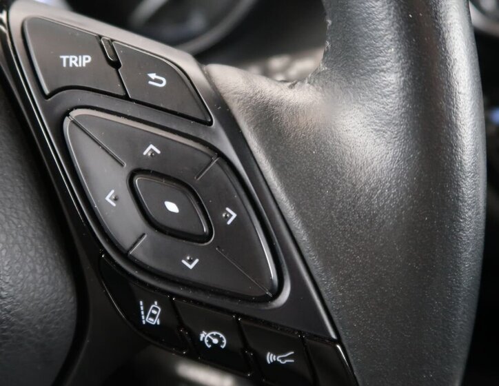 Toyota C-HR Hatchback 1,8 l 72 kw