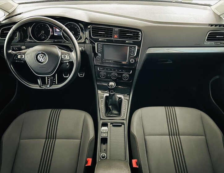 Volkswagen Golf Hatchback 1,4 l 92 kw