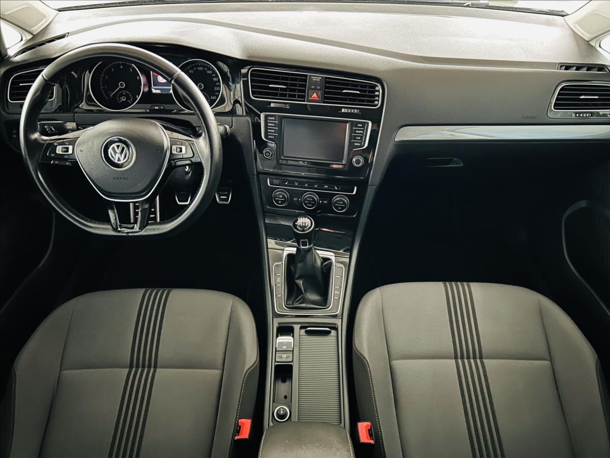 Volkswagen Golf Hatchback 1,4 l 92 kw