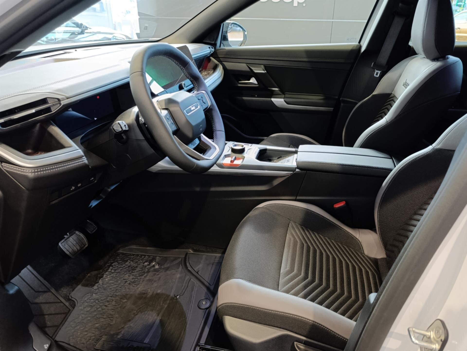 Jeep Compass SUV / Terénní 1,2 l 107 kw