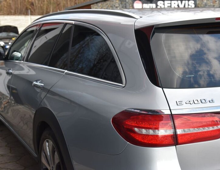 Mercedes-Benz Třídy E Kombi 2,9 l 250 kw