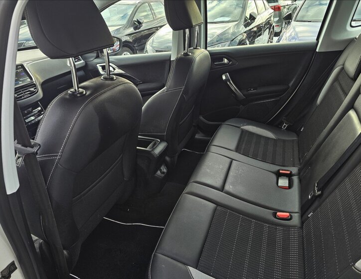 Peugeot 2008 Kombi 1,6 l 88 kw