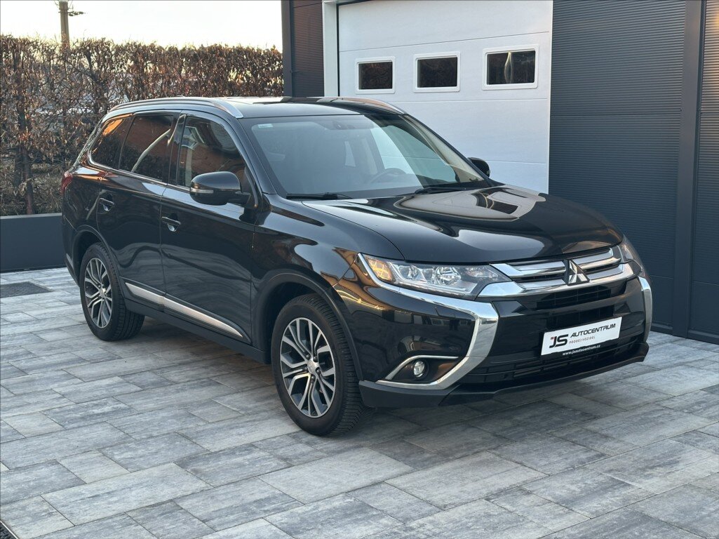 Mitsubishi Outlander SUV / Terénní 2,3 l 110 kw