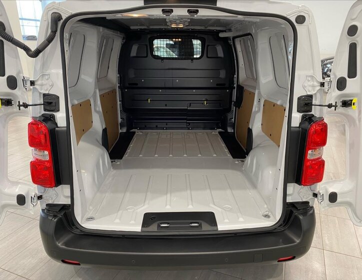 Toyota ProAce Skříň 2,0 l 106 kw