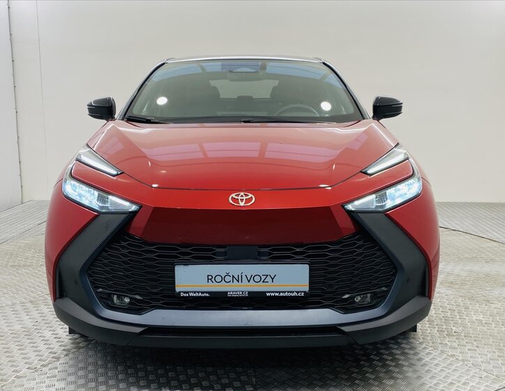 Toyota C-HR 4