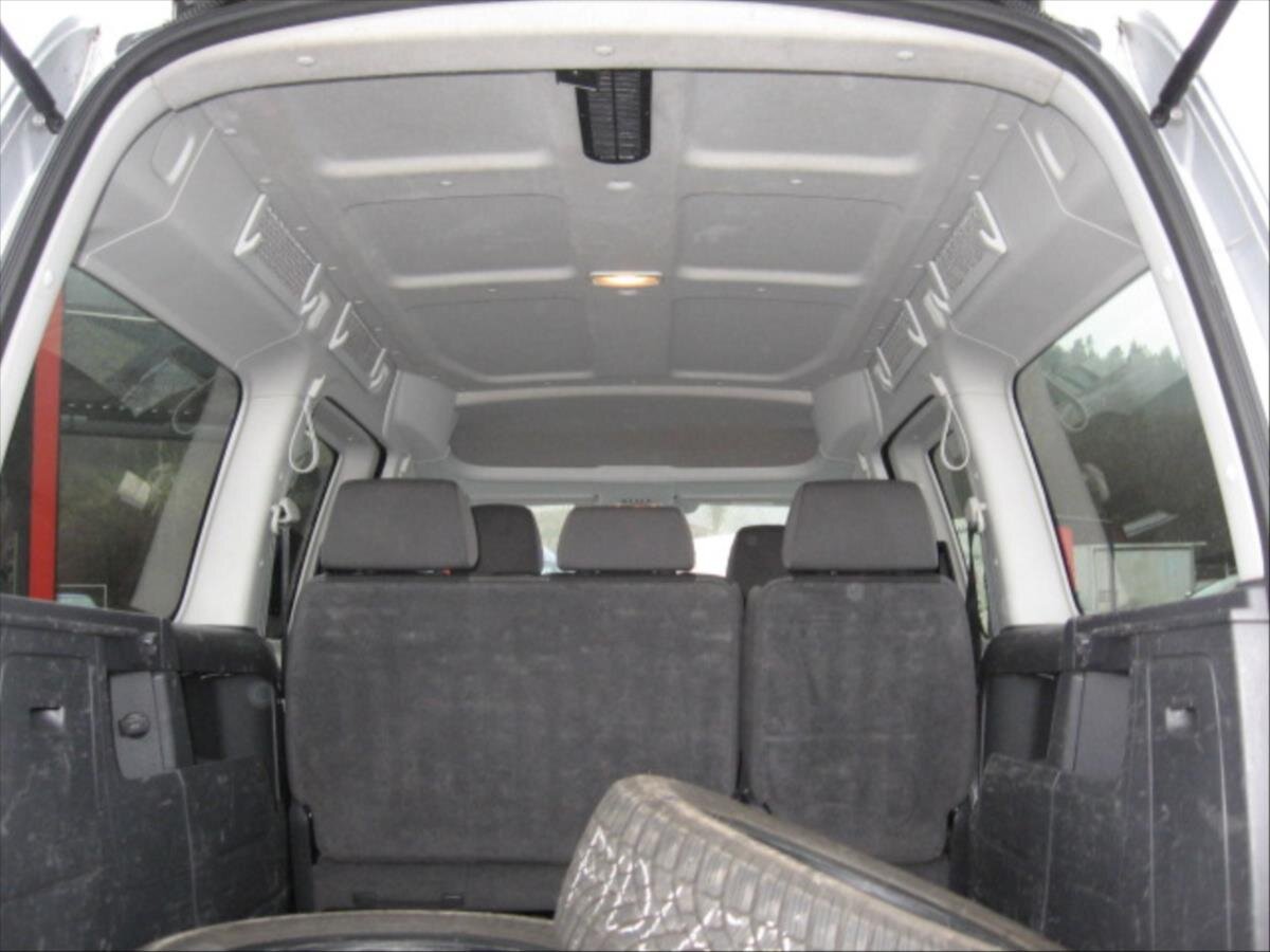 Volkswagen Caddy Kombi 2,0 l 103 kw