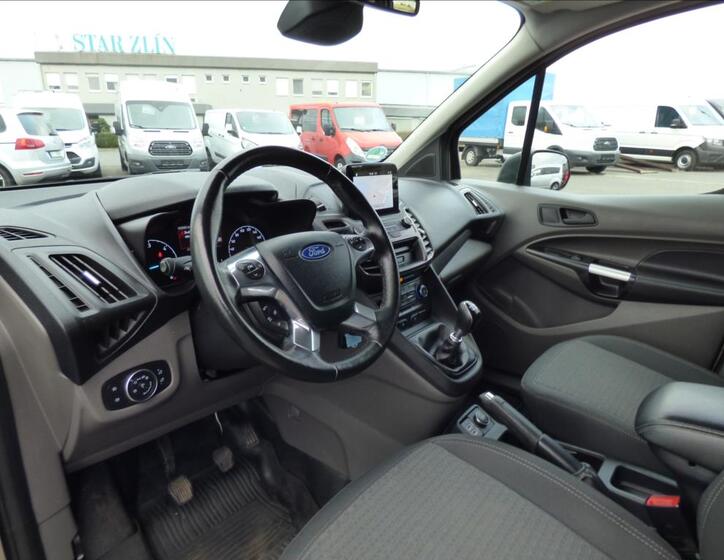 Ford Transit Connect 11