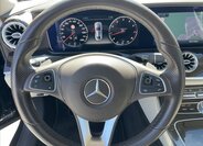 Mercedes-Benz Třídy E Kupé 2,0 l 180 kw