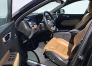 Volvo XC60 6