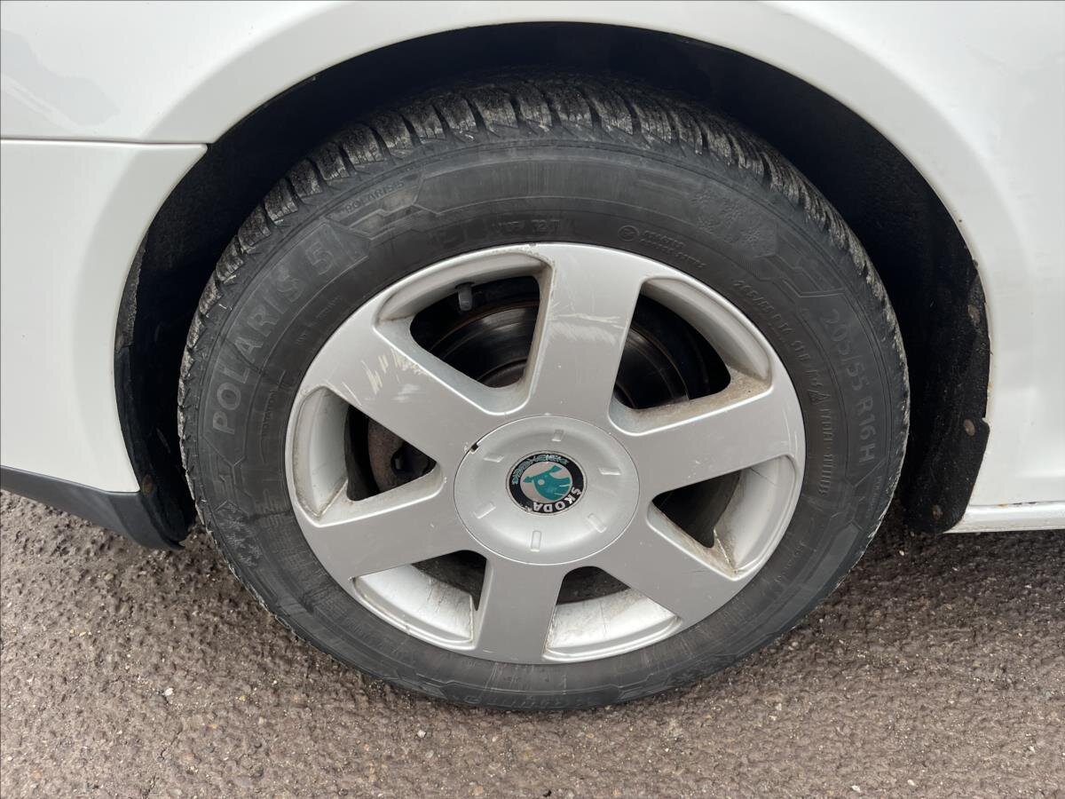 Škoda Octavia Sedan / Limuzína 1,6 l 75 kw