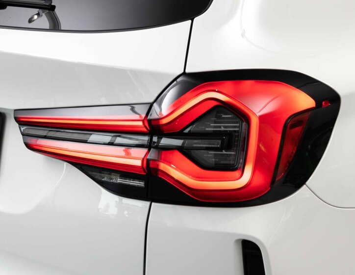 BMW X3 SUV / Terénní 2,0 l 140 kw