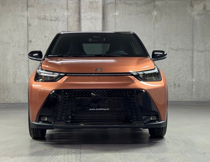 Toyota Aygo Hatchback 998,0 53 kw