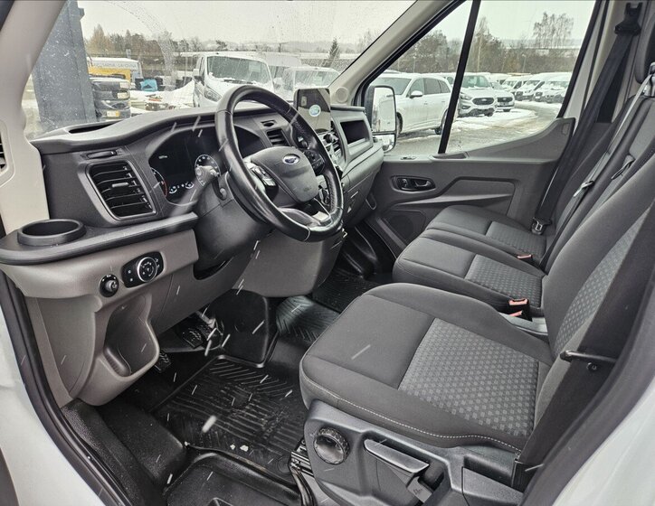 Ford Transit 14