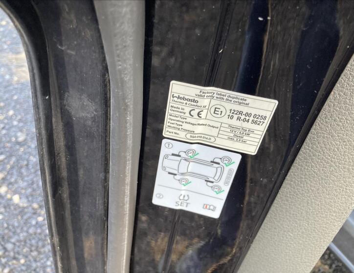 Volkswagen Multivan 23