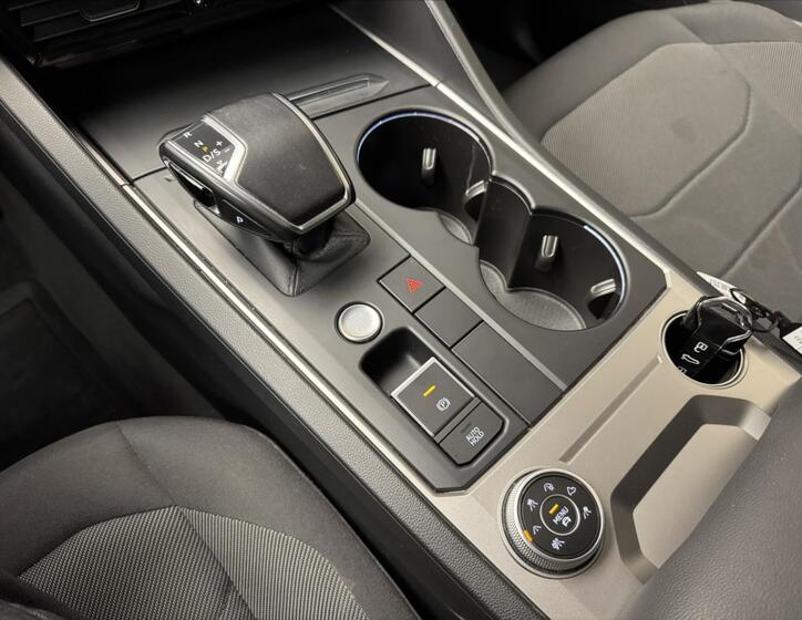 Volkswagen Touareg 15