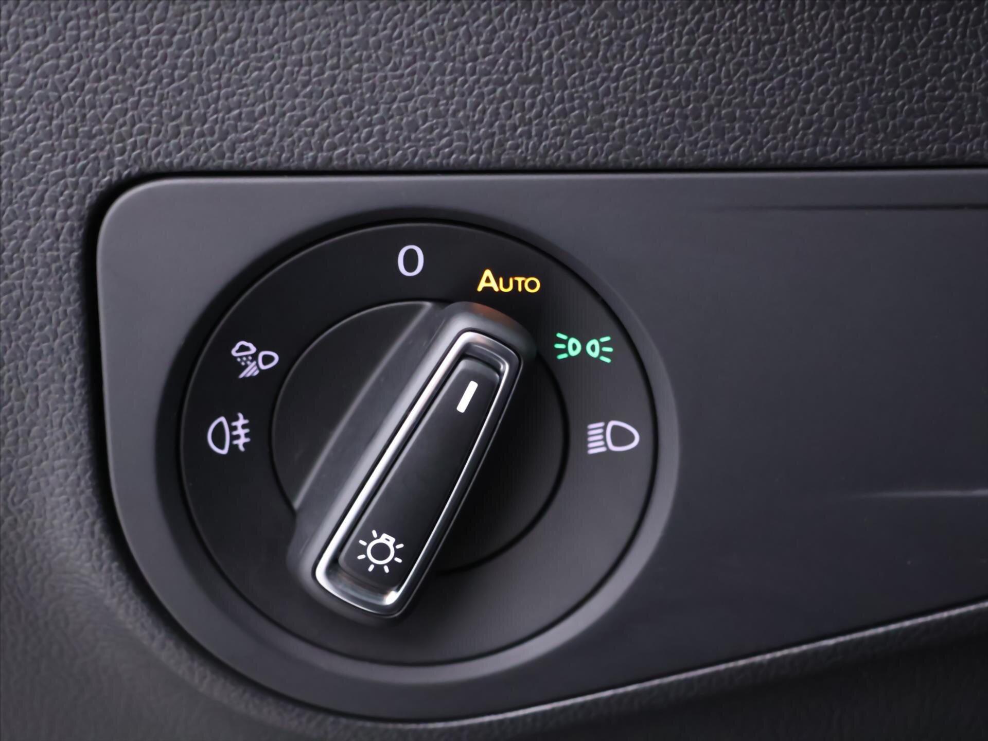 Volkswagen Tiguan Allspace SUV / Terénní 2,0 l 140 kw