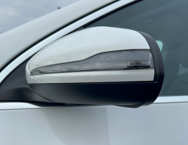 Mercedes-Benz GLA 23