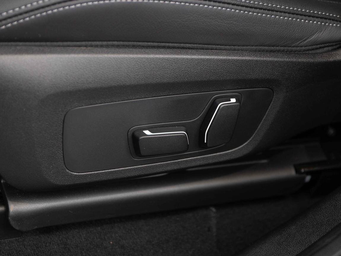 BMW X4 SUV / Terénní 2,0 l 140 kw