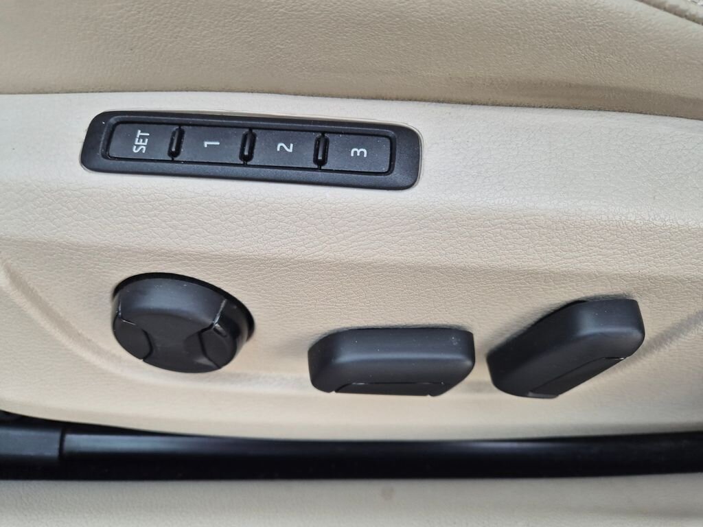 Škoda Superb Sedan / Limuzína 2,0 l 110 kw