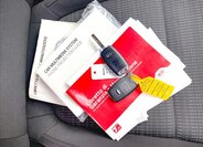 KIA Stonic SUV 1,6 l 81 kw