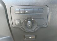 Mercedes-Benz Vito 21