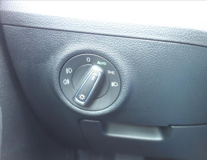 Škoda Superb Kombi 2,0 l 90 kw