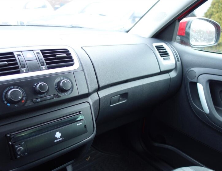 Škoda Fabia Hatchback 1,2 l 44 kw