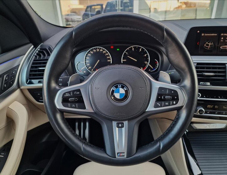 BMW X4 SUV / Terénní 3,0 l 210 kw