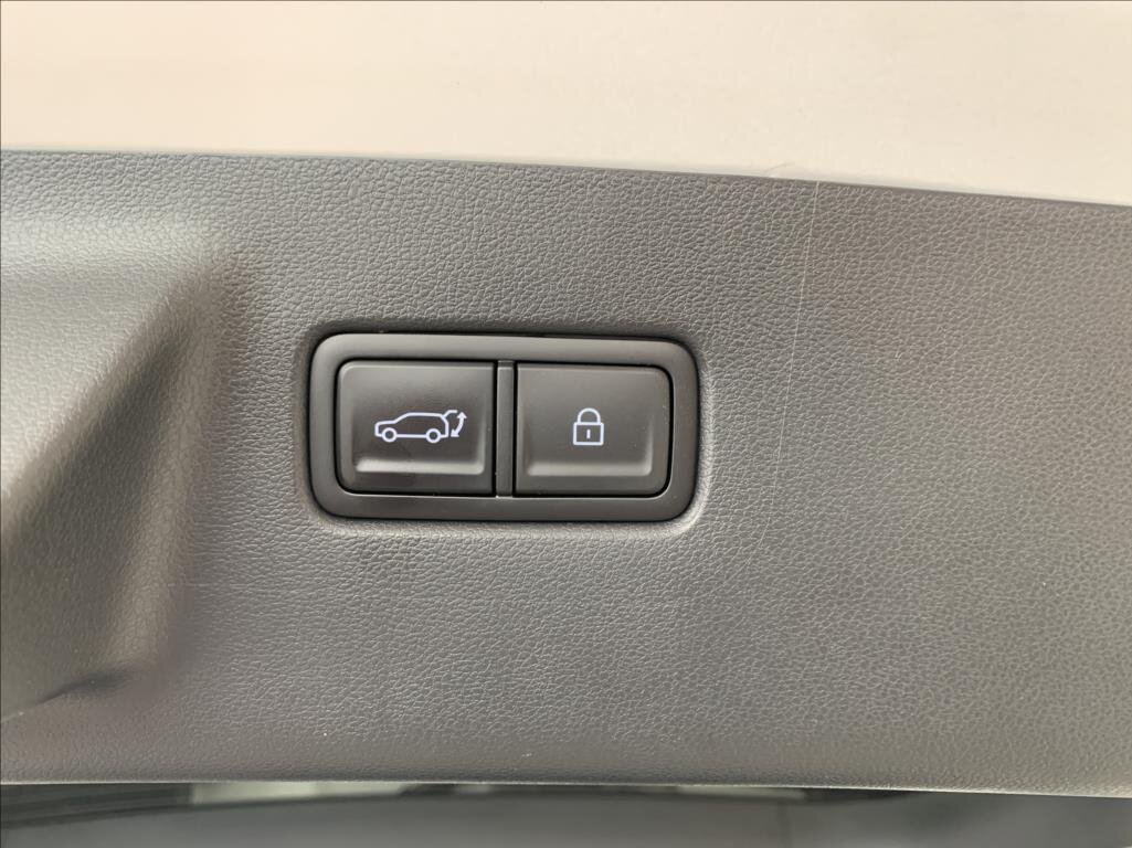 Hyundai Santa Fe SUV / Terénní 1,6 l 117 kw