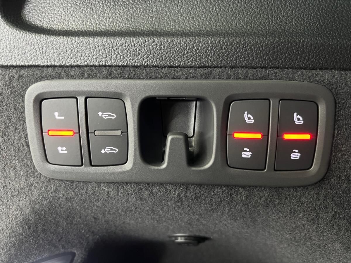 Audi SQ7 SUV / Terénní 4,0 l 373 kw