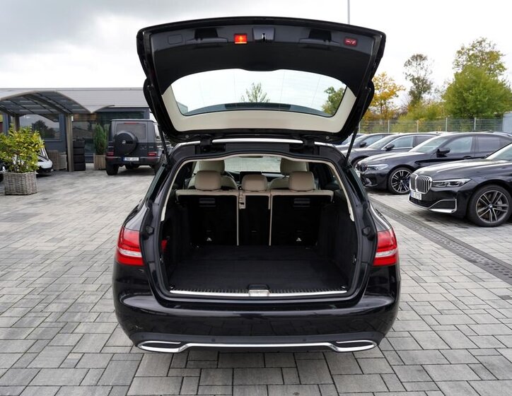 Mercedes-Benz Třídy C 11