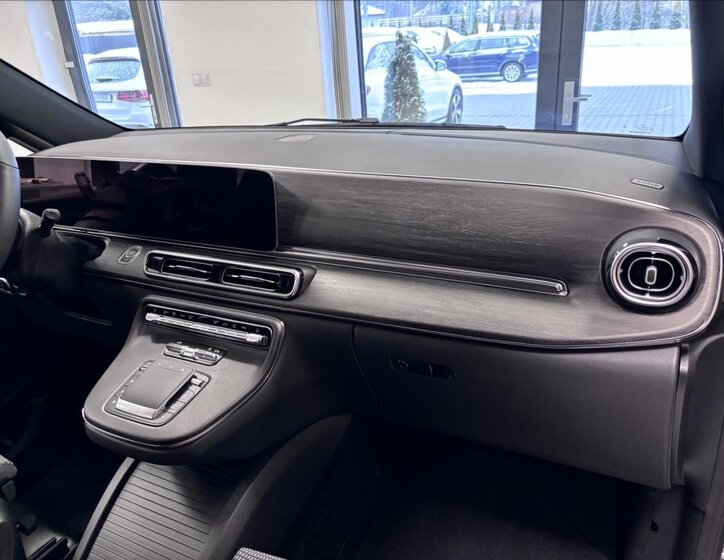 Mercedes-Benz Třídy V Kombi 2,0 l 174 kw