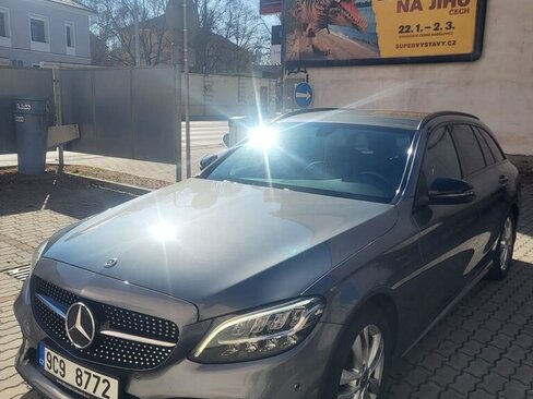 Mercedes-Benz Třídy C Kombi 2,0 l 143 kw