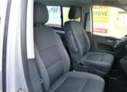 Volkswagen Multivan 11