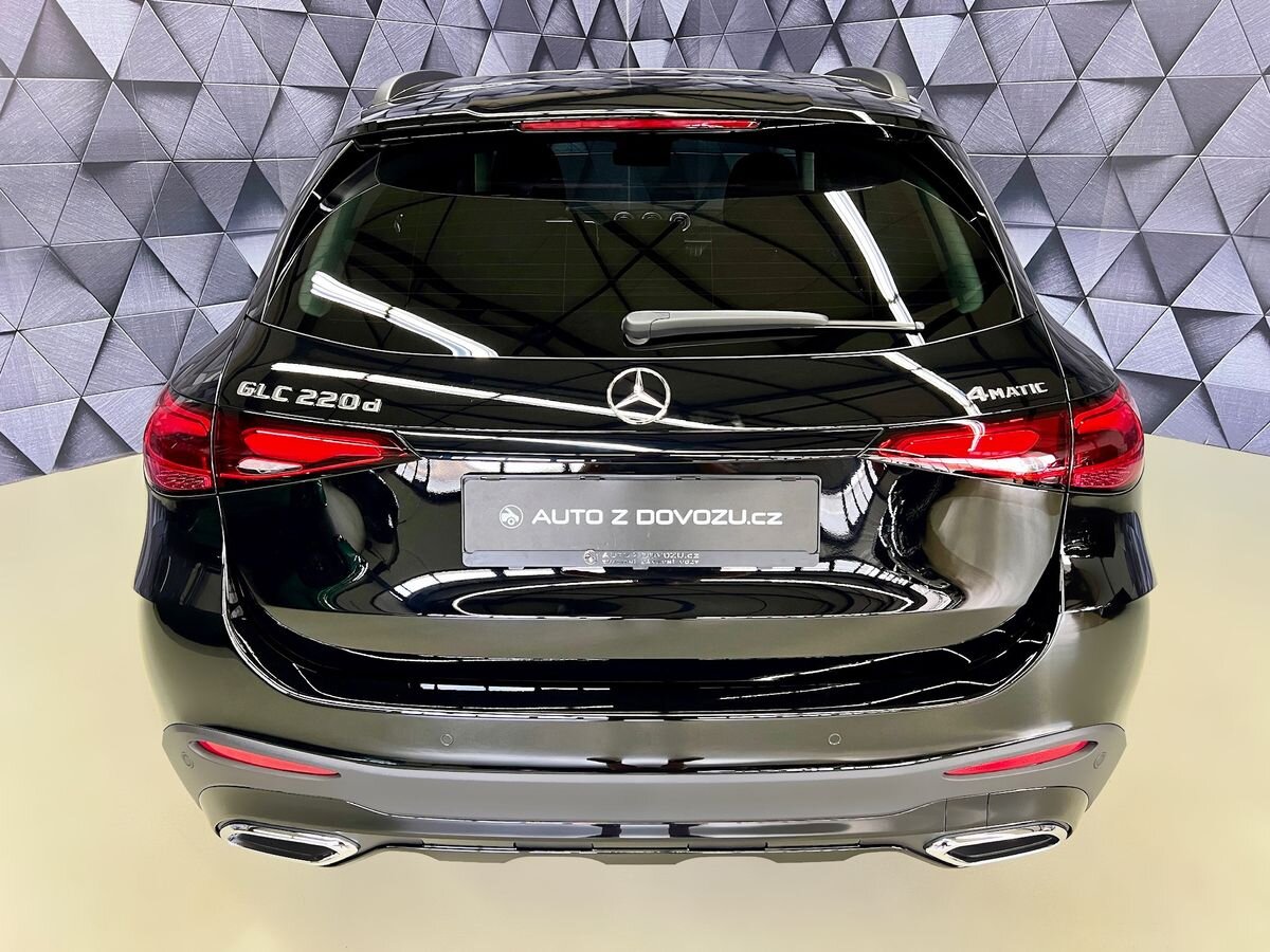 Mercedes-Benz GLC SUV 2,0 l 145 kw