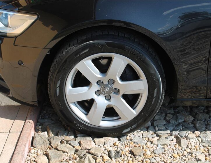 Audi A6 Kombi 2,0 l 140 kw