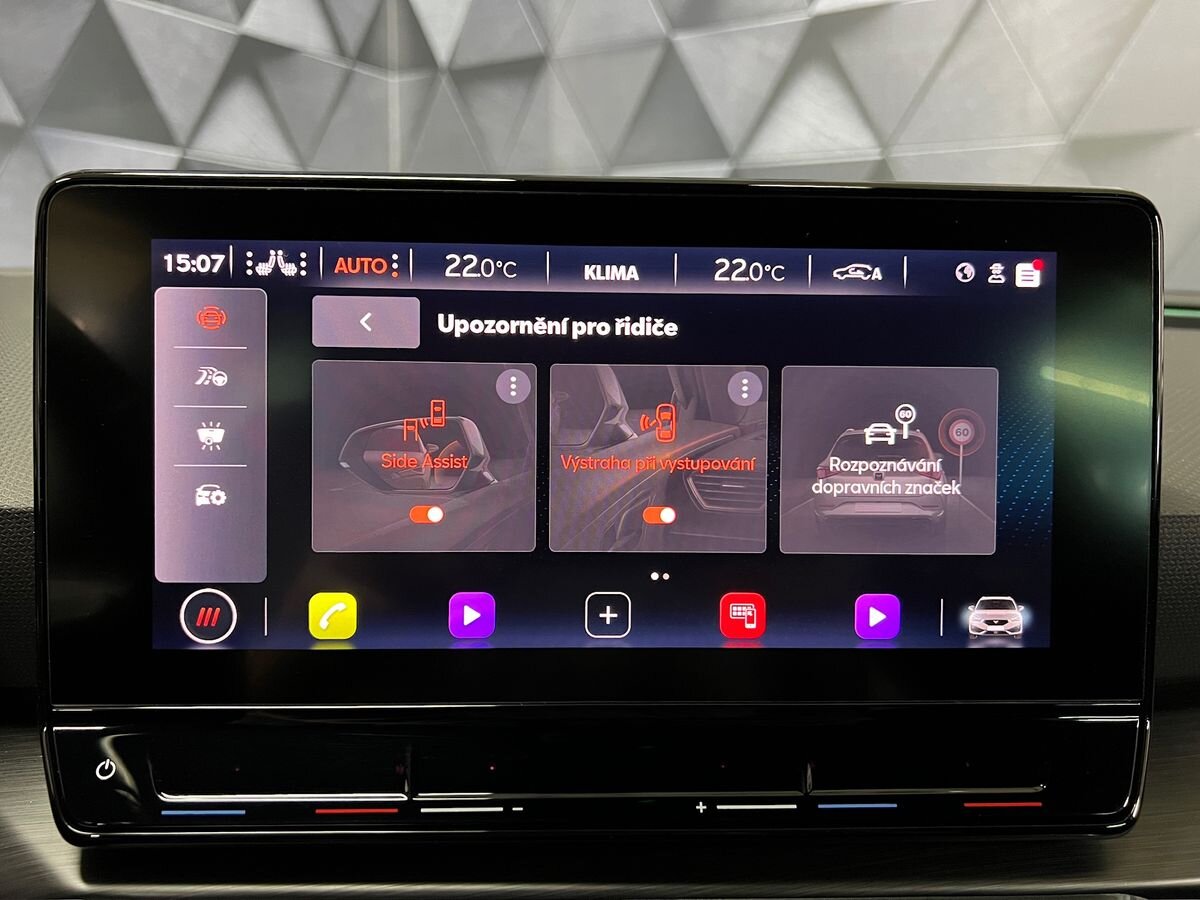 Cupra Leon Kombi 2,0 l 228 kw