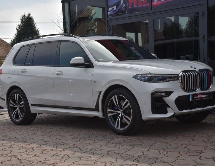 BMW X7 SUV / Terénní 3,0 l 195 kw