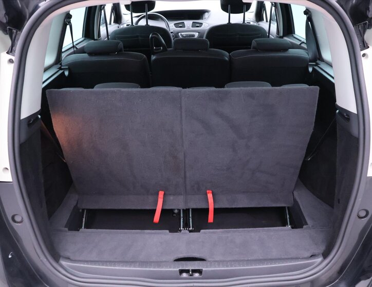 Renault Grand Scénic MPV 1,5 l 81 kw