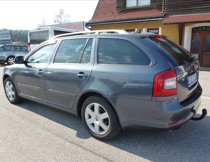 Škoda Octavia Kombi 1,8 l 118 kw