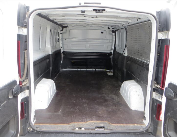 Renault Trafic Skříň 2,0 l 107 kw