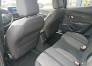 Peugeot 2008 SUV / Terénní 1,2 l 74 kw