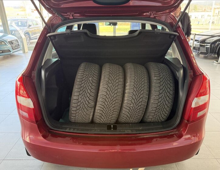 Škoda Fabia Hatchback 1,2 l 51 kw