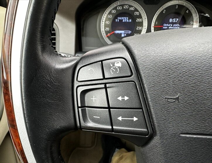 Volvo XC60 SUV / Terénní 2,4 l 136 kw