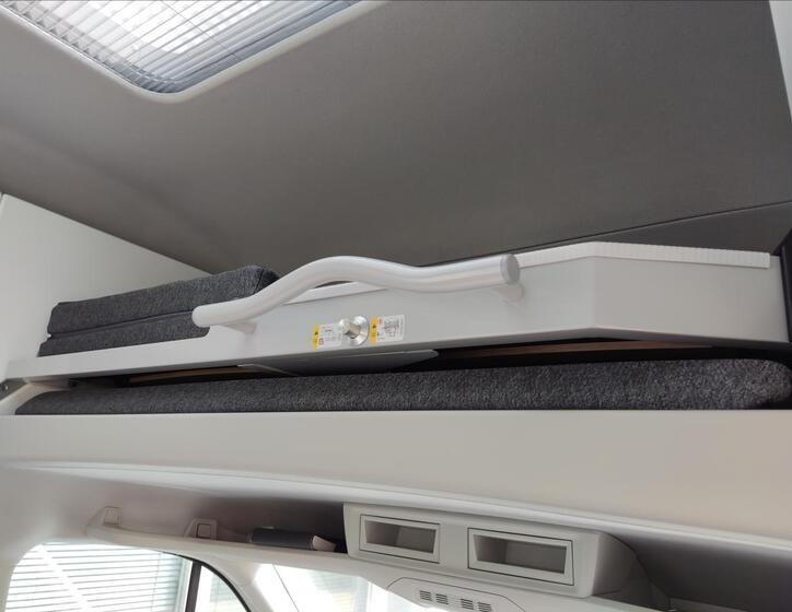 Volkswagen Grand California 23