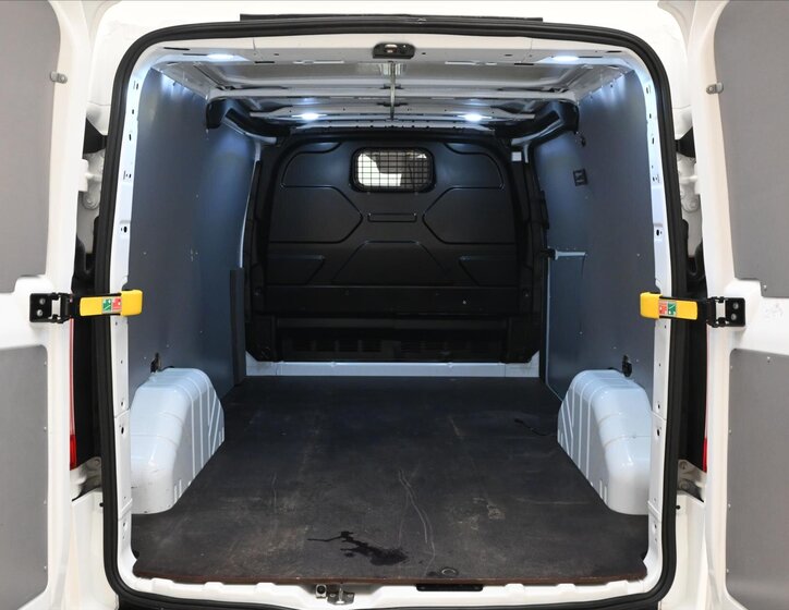 Ford Transit Custom Skříň 2,0 l 96 kw