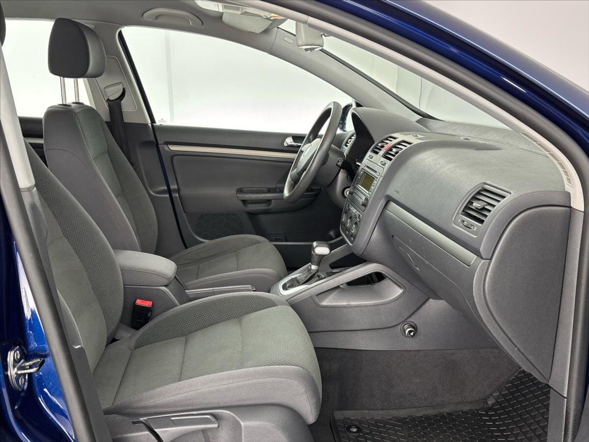 Volkswagen Golf Hatchback 1,6 l 75 kw