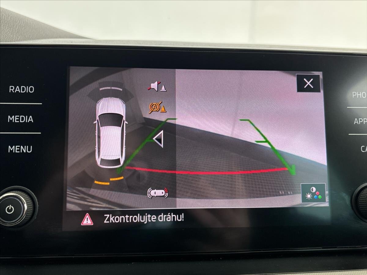 Škoda Scala Hatchback 1,6 l 85 kw